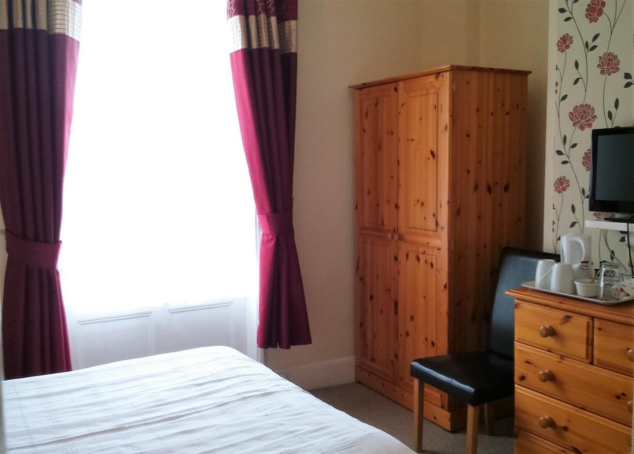 Guest house Fosters 3*