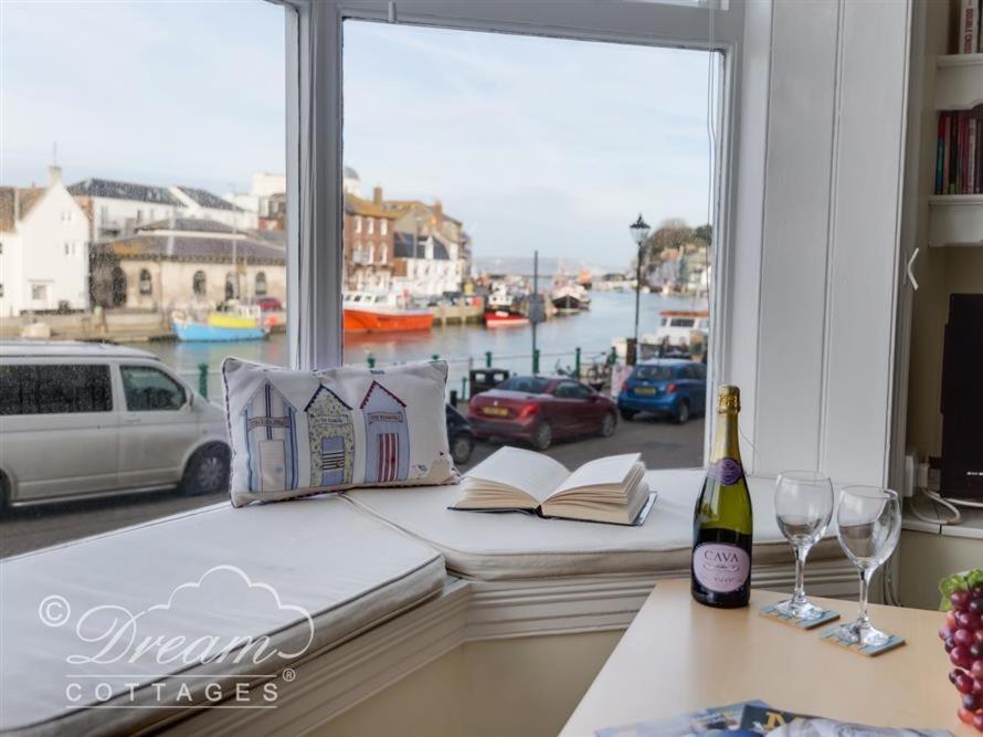 Harbour Edge Holiday home