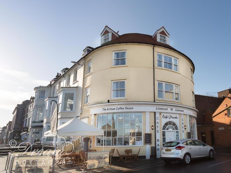 Beachside Gallery * Weymouth