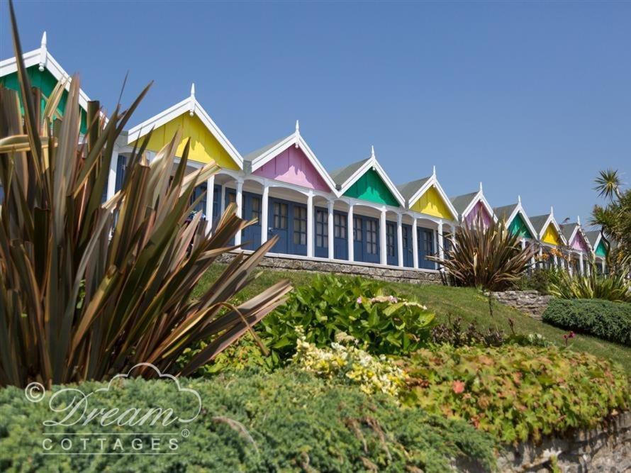 Harbour Edge Weymouth