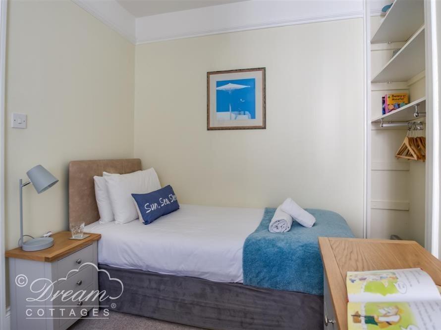 Harbour Edge Holiday home *