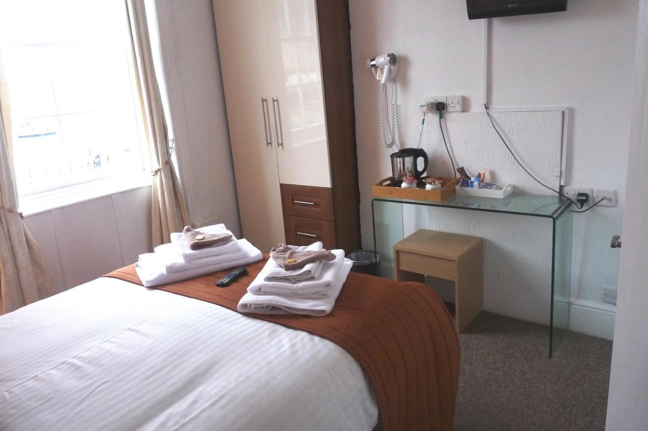 Guest house Aaran House