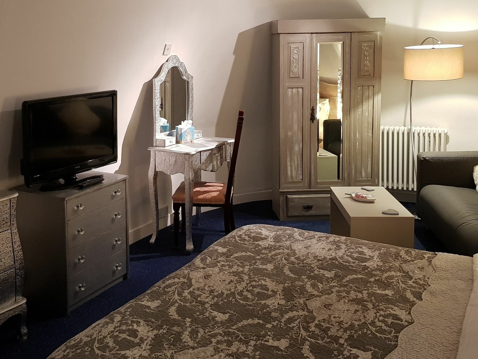 The Roundhouse 4* Weymouth