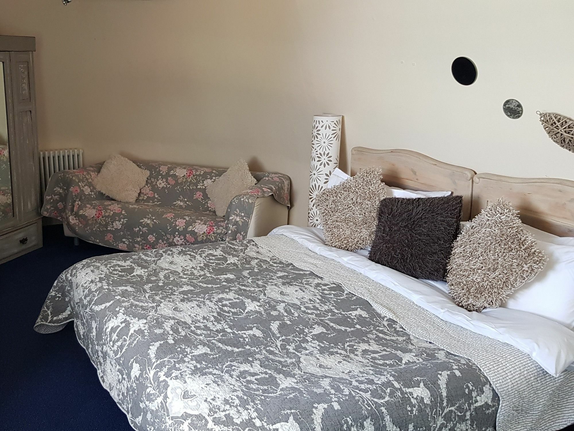 Guest house The Roundhouse 4*