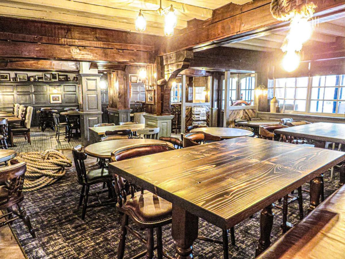 Inn The Spice Ship Weymouth