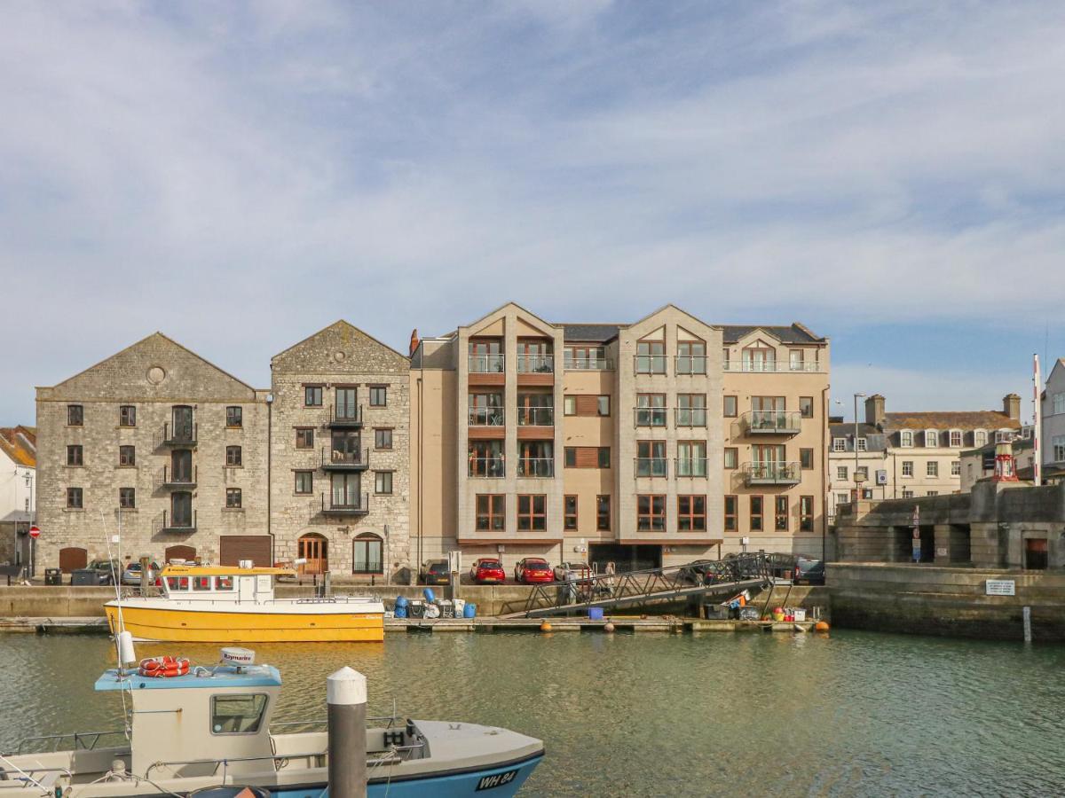 Harbourside Landing *