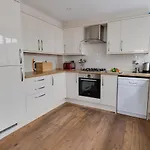 George\'S House