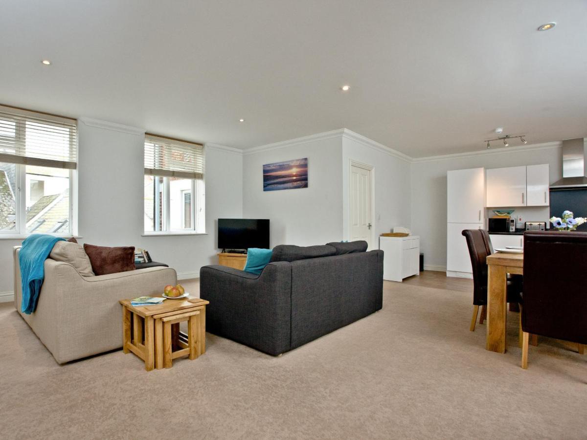 3 - Catherine House Apartment Weymouth