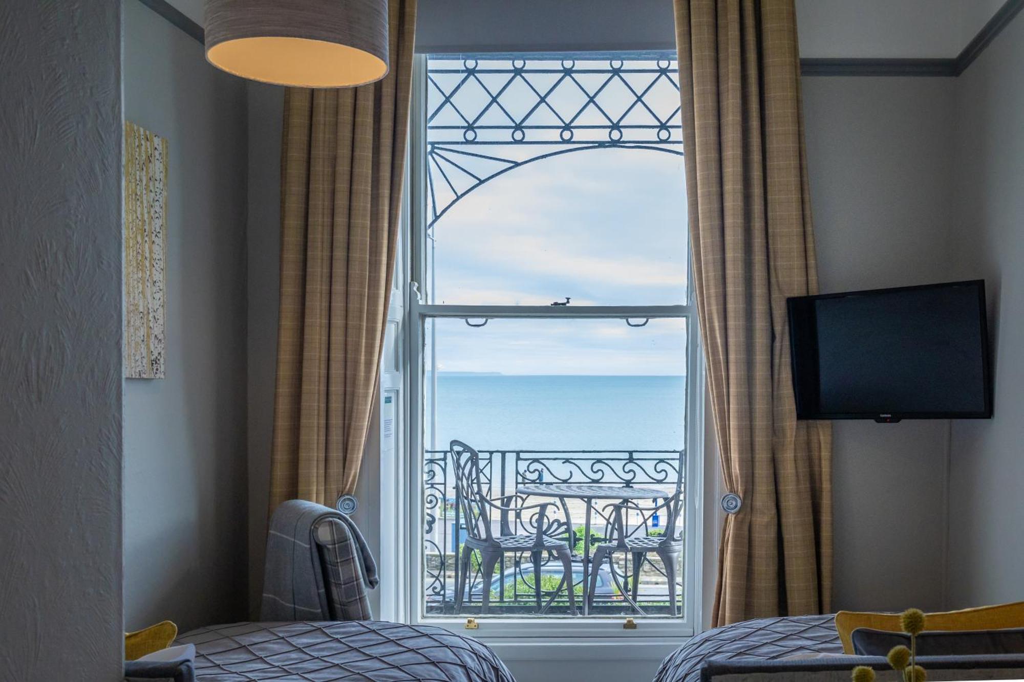 Bed & Breakfast Gloucester House 5*
