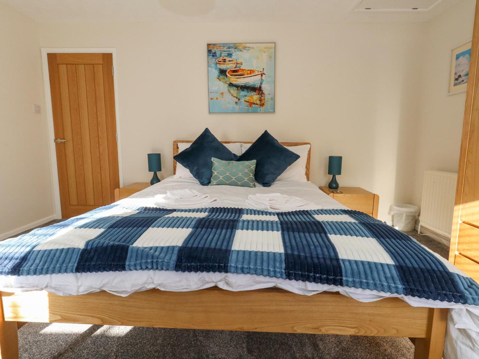 Victoria House * Weymouth