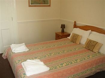 The Sherborne 3* Weymouth