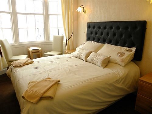 Seacrest Guest house 3*