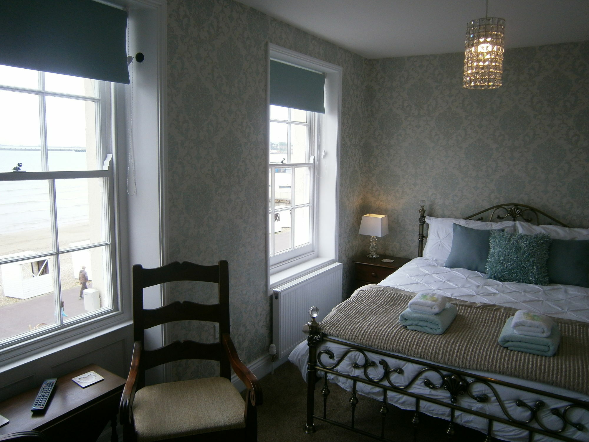 Seasons Guest house 2*